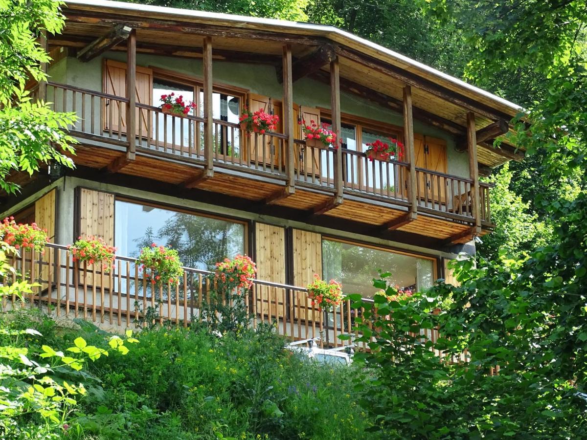 La Finestra Sul Monviso Apartment Крисоло Екстериор снимка