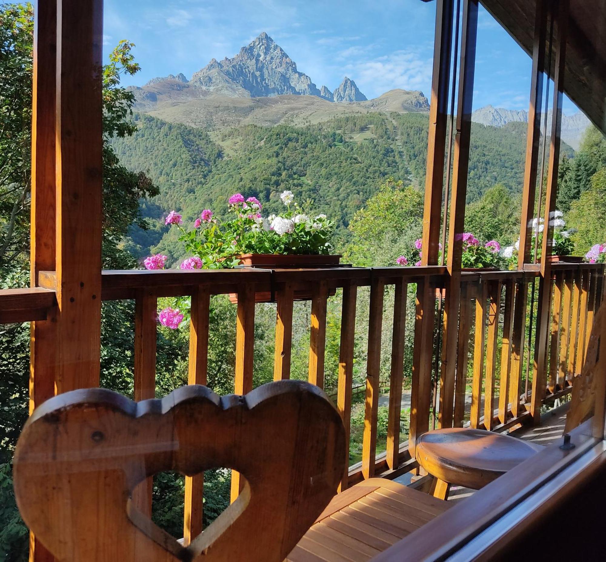 La Finestra Sul Monviso Apartment Крисоло Екстериор снимка