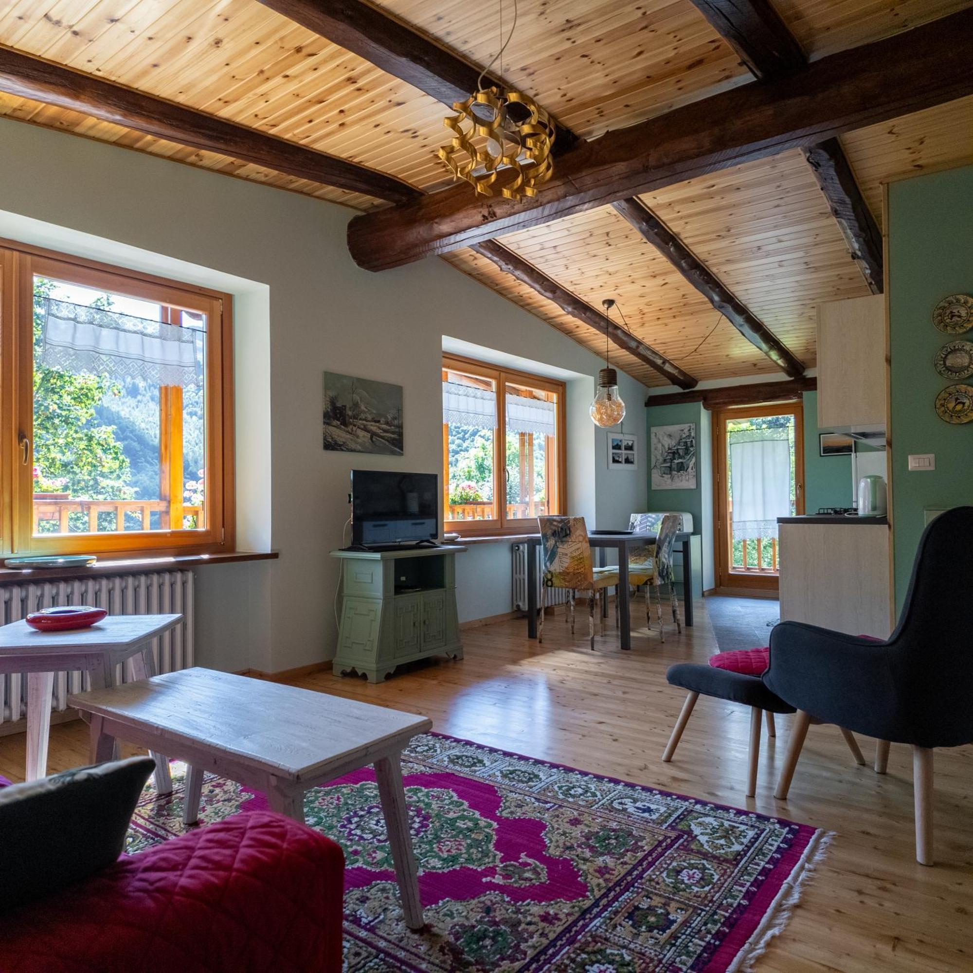 La Finestra Sul Monviso Apartment Крисоло Екстериор снимка